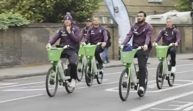 England stars arrive on cycles 